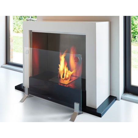 Elegant tempered glass fire screen that enhances and protects your bioethanol fireplace.