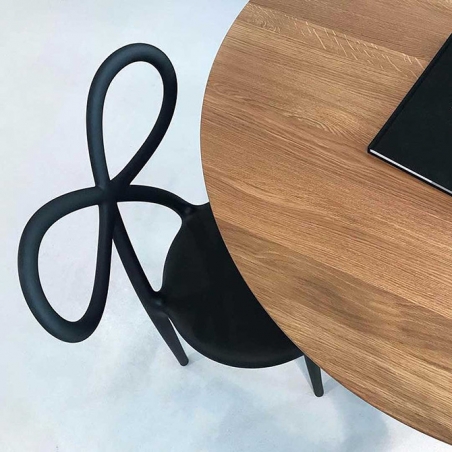 RIBBON CHAIR